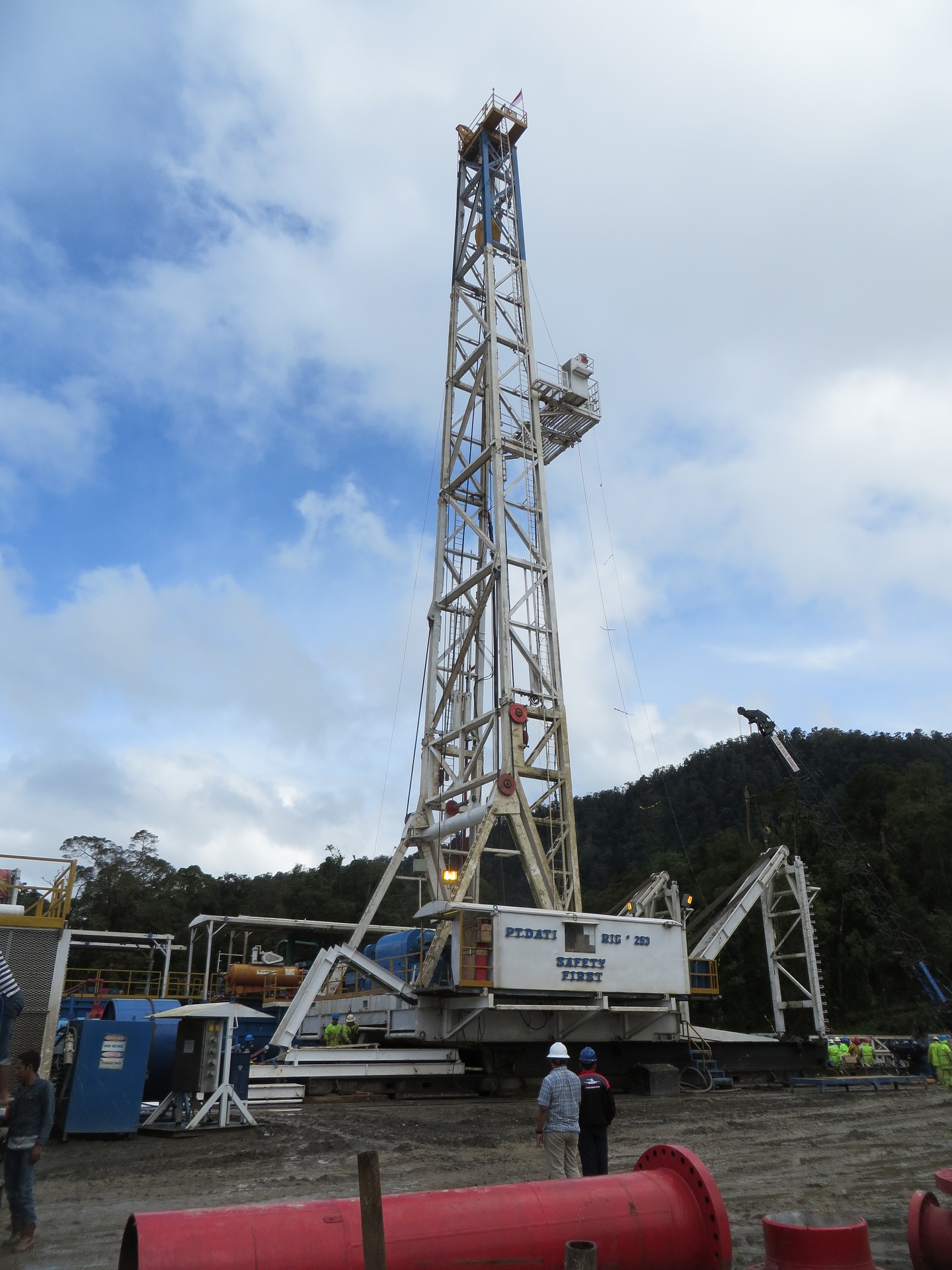 Geothermal Drilling and Completion (G558)