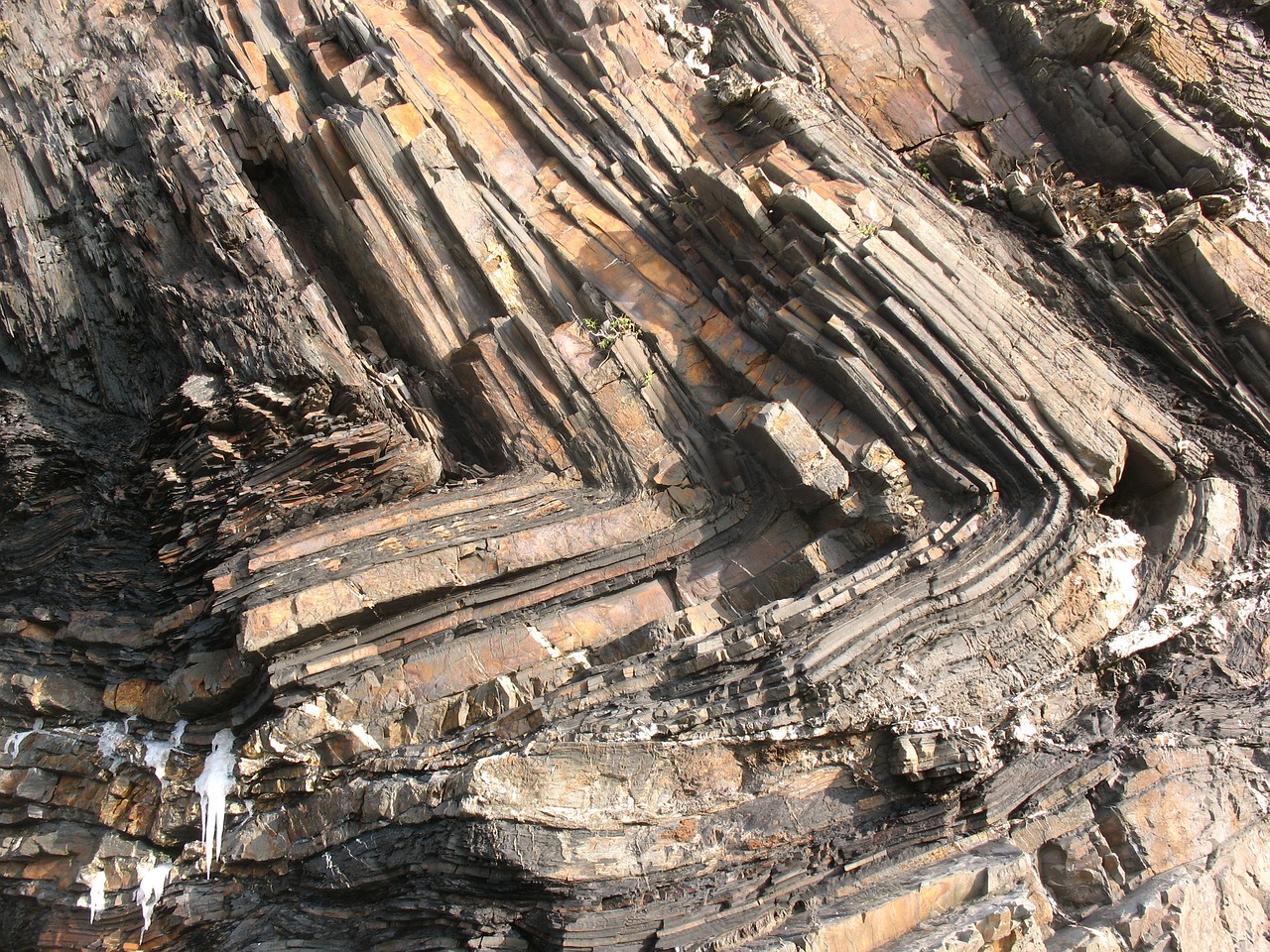 An Introduction to the Principles of Geology for the Modern Energy Industry (G067)
